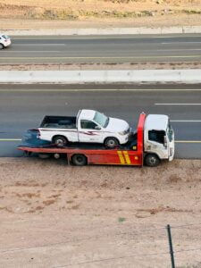 سطحة طريق الدمام الرياض: دليلك الشامل للخدمات والأدوات المتاحة